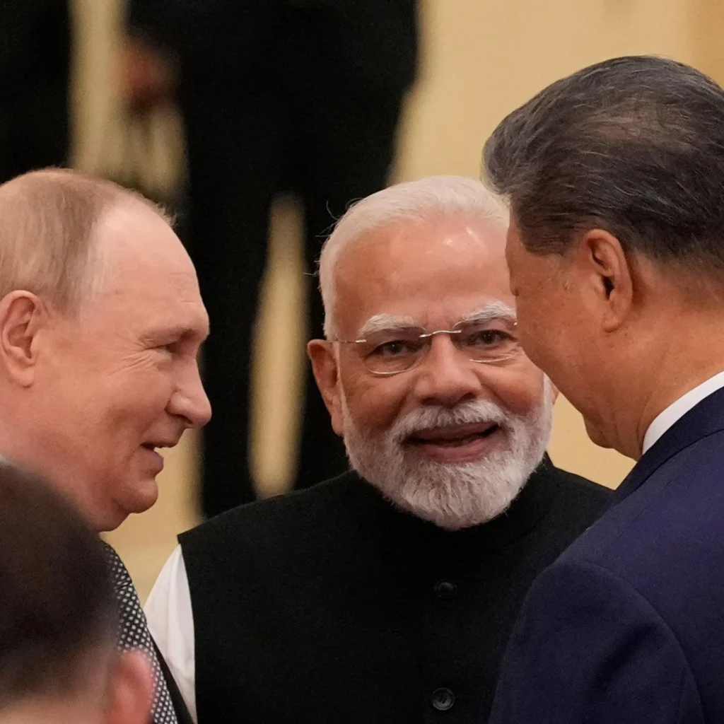 Putin, Xi Jinping, and PM Modi Seen Laughing and Chanting at SCO Summit: What It Really Means for Global Politics